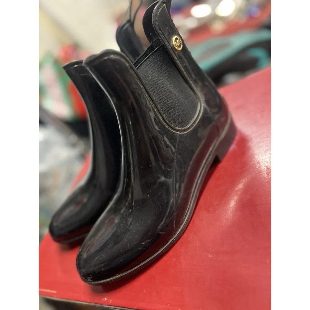 Michael Kors Boots Womens 8 Chelsea Black Rubber Pull On Ankle Top Comfort Block
